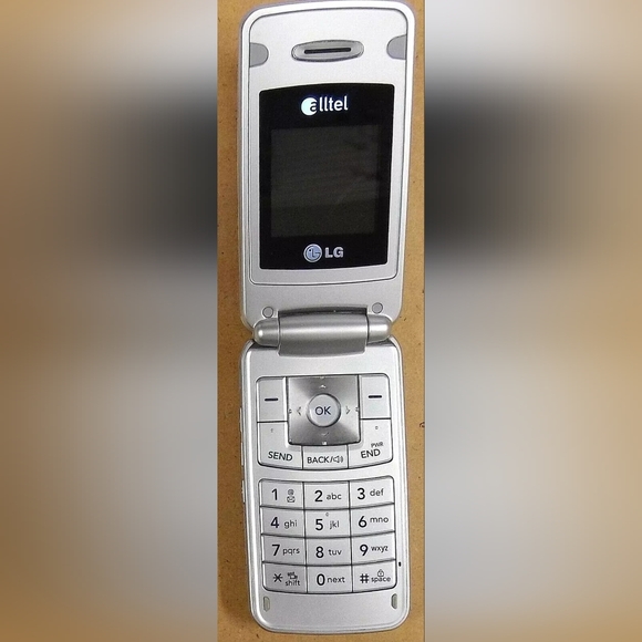 LG AX275 - Silver and Black ( Alltel ) Very Rare Cellular Flip Phone - Picture 2 of 5
